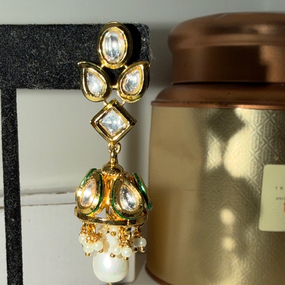 Elegant Gold and Green Drop jhumka Earrings - Picture 6 of 8